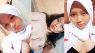 Bokep SMP bocil jilbab ga kuat nahan sange